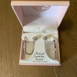 NIB Guiliana set of two earrings with Swarovski crystals